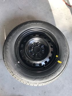 Toyota Camry spare tire ((like New))