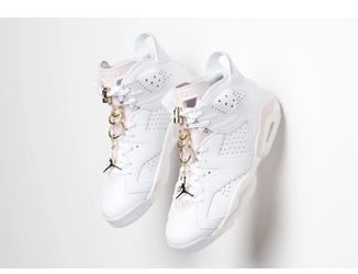 Jordan Pink 6s