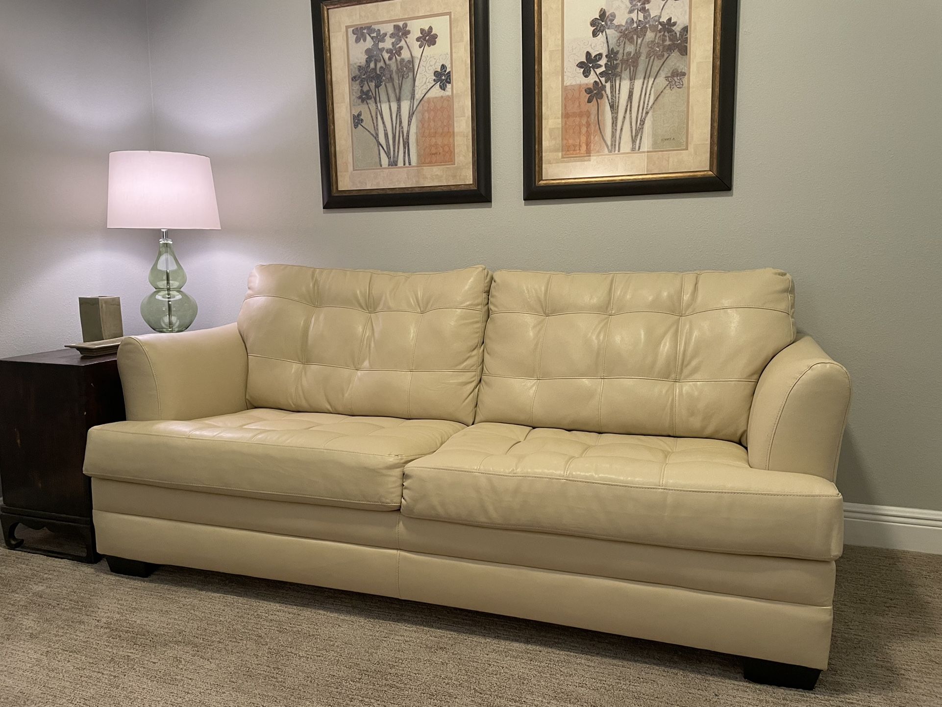 Leather Sleeper Sofa for Sale in Aloma, FL OfferUp