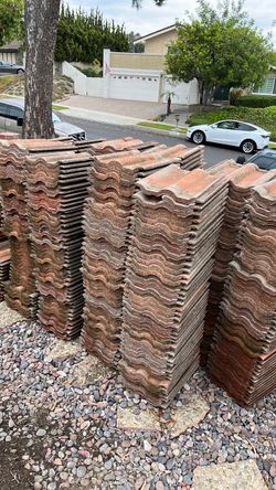 Used Clay S-Tile Roof Tiles Lot