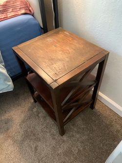 Night stand end table