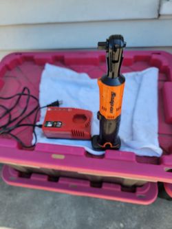 Snap On 3/8 14.4 Volts Ratchet Set Corlees In Very Good Conditions Set Tool.. Ratchet Snap On 3/8 De 14.4 Voltios Set Completo En Muy Buenas Condicion