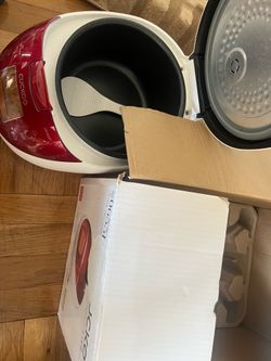 Cuckoo rice cooker  (6cup)