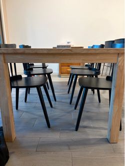 Wood dining table