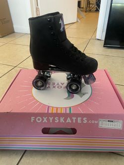 Brand New Foxy Skates