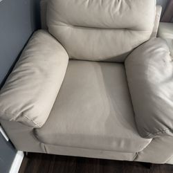 Single Sofa 