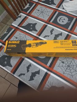 New Dewalt 20v 1/2" ratchet, atomic Brushless, tool only, price firm