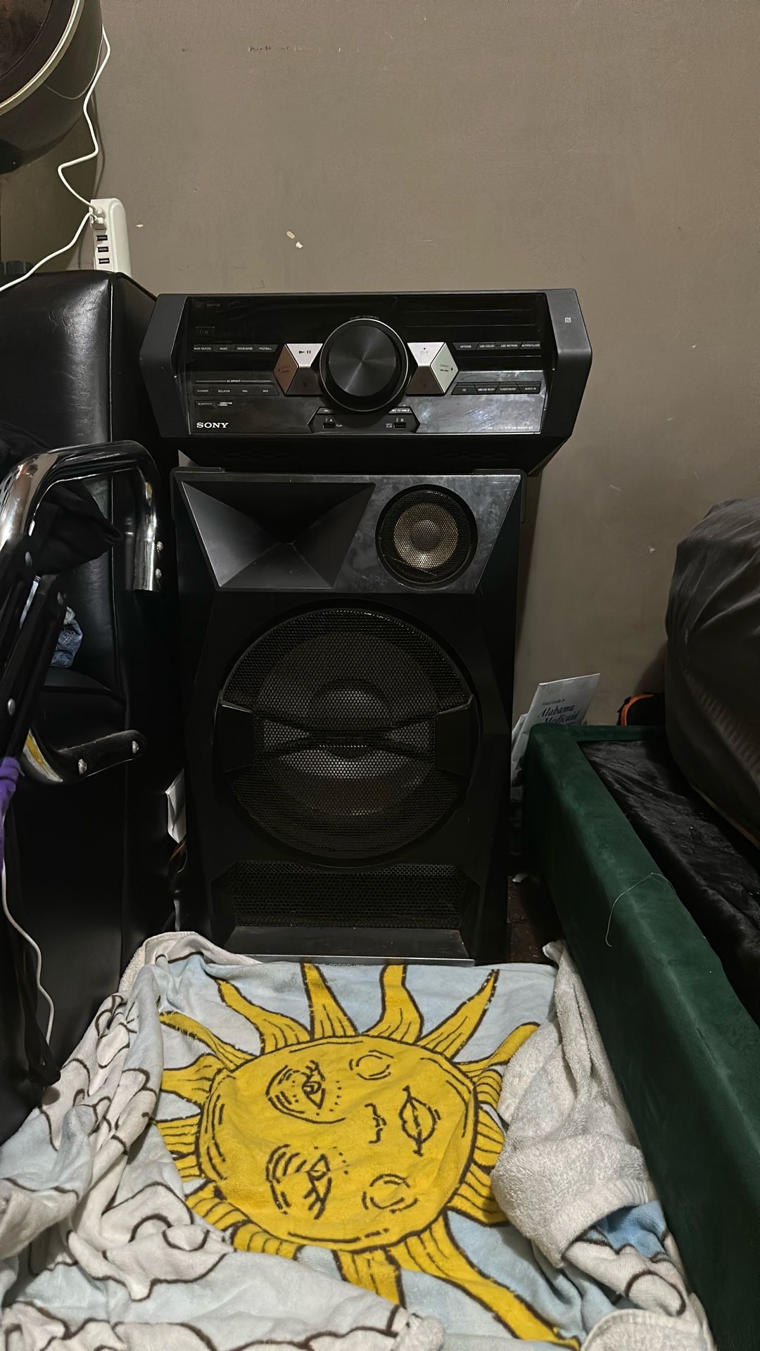 Sony Shake Receiver And Speakers