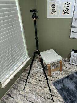 Tripod with Case
