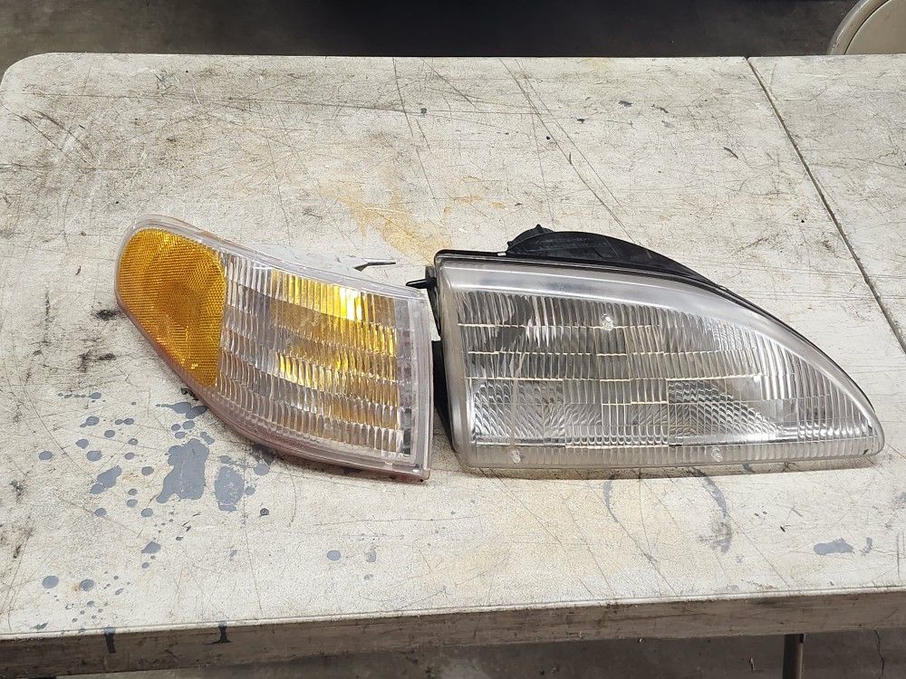 1994 Mustang Headlights 