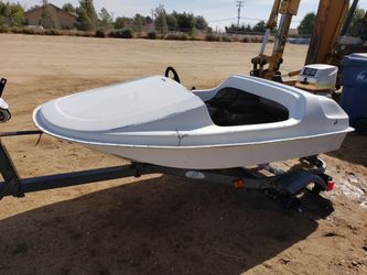 Mini speed boat