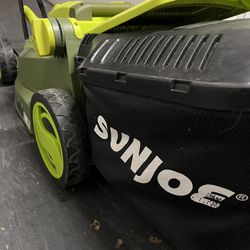SunJoe  Electric Lawn Mower