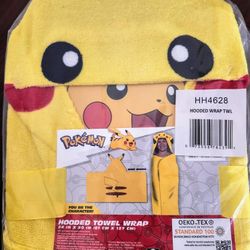 Pokémon Pikachu Hooded Towel Wrap *New