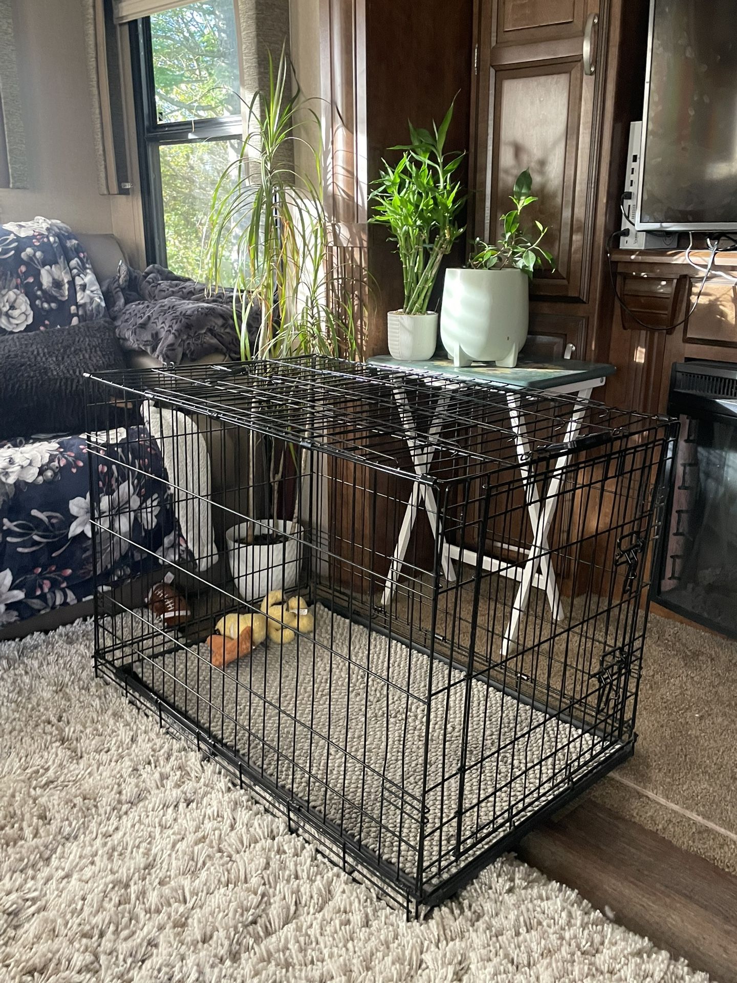 XL Dog Crate
