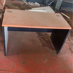 Small Office Desk