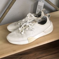 Women’s Nikes