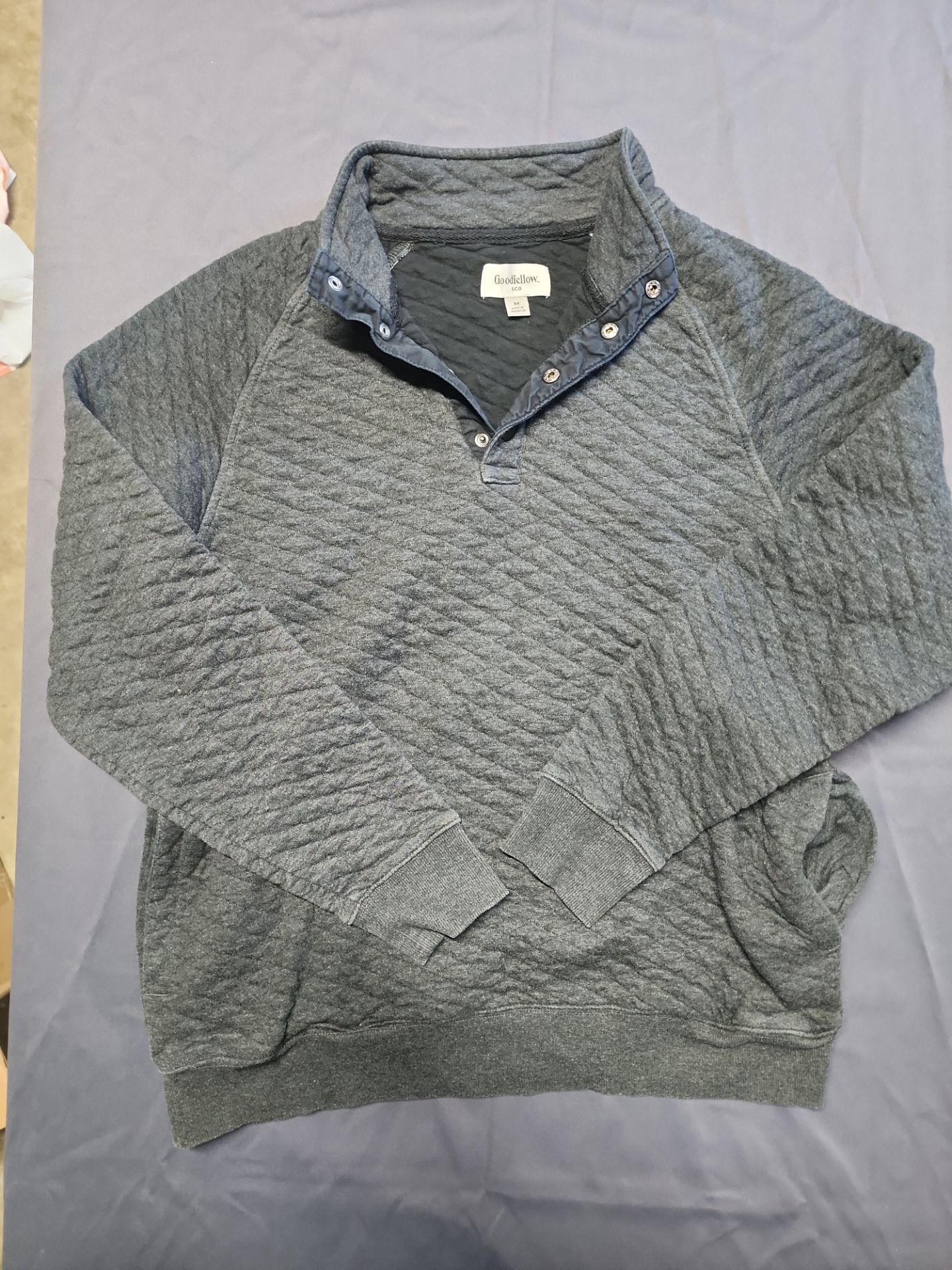 Goodfello mens sweather