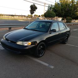 1999 chevrolet prizm  automátic