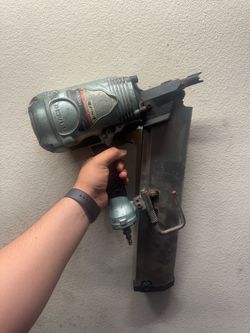 Hitachi  3 1/2 nail gun