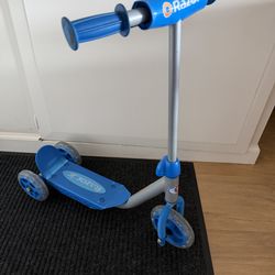 Razor kids scooter 3 wheels