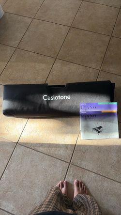 Casiotone CT-S190 piano