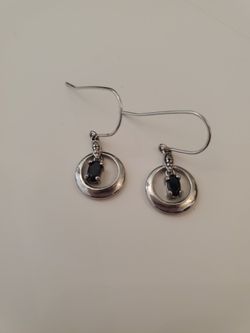 Earings