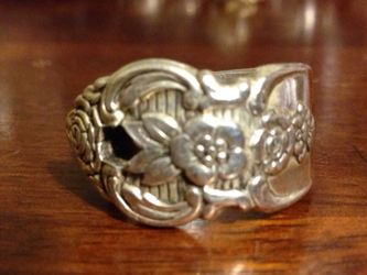 Sterling silver fork ring size 8 1/2 grams 20