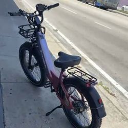 Electric E Bike With All The Bells In Whistles 