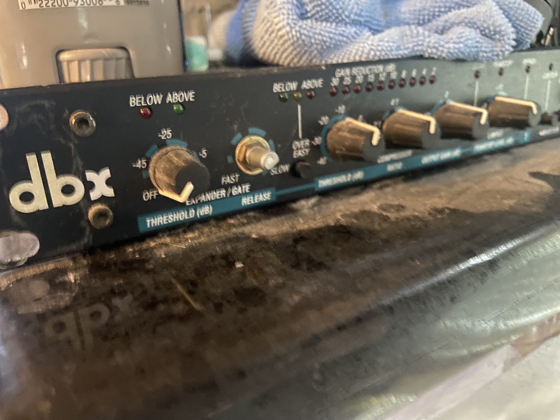 Dbx Mic Compressor 2 Channel / Comp 16 Mini Mic Compressor