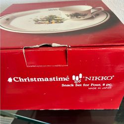 Christmas Time Nikko Snack Set For Four