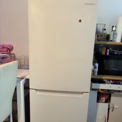 Insignia  Compact Fridge -  Freezer On Bottom