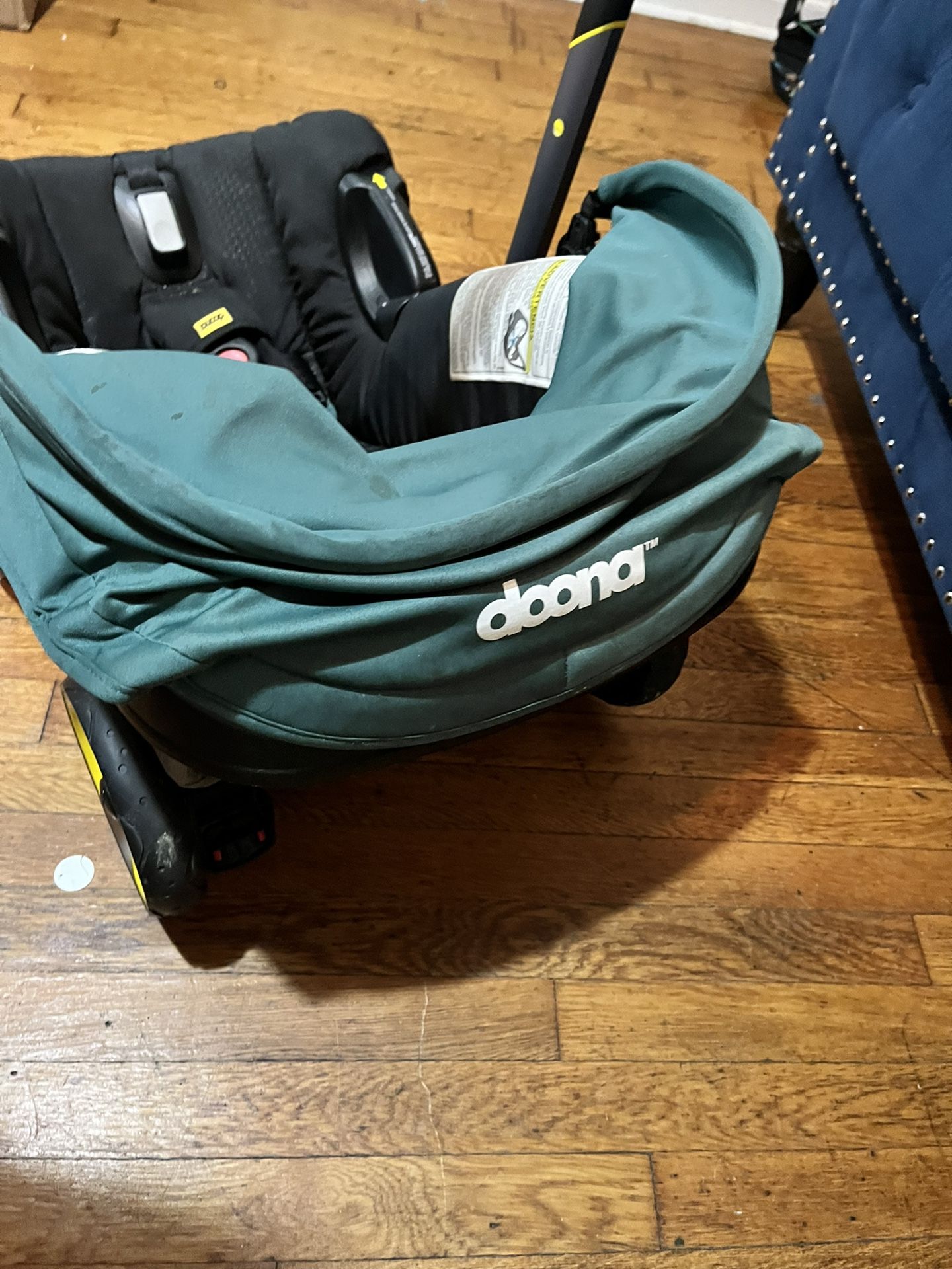 Donna car seat and base