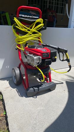 Troy Bilt 2800 PSI Gas Pressure Washer $249