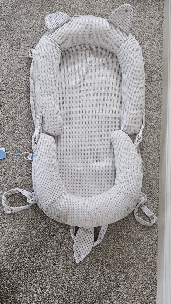 Baby Snuggle Nest