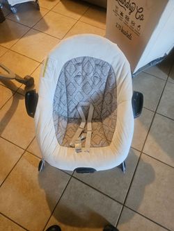 Baby bouncer