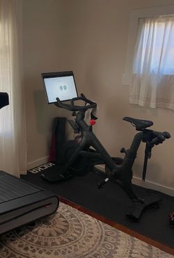 Peloton Bike +