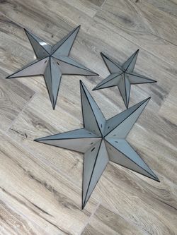 Stars wall decor