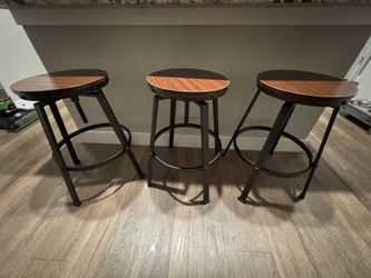 3 Stools, Adjustable Height