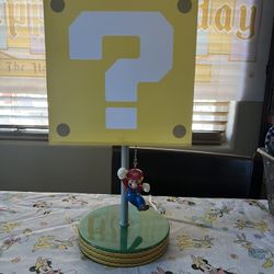 Super Mario Lamp