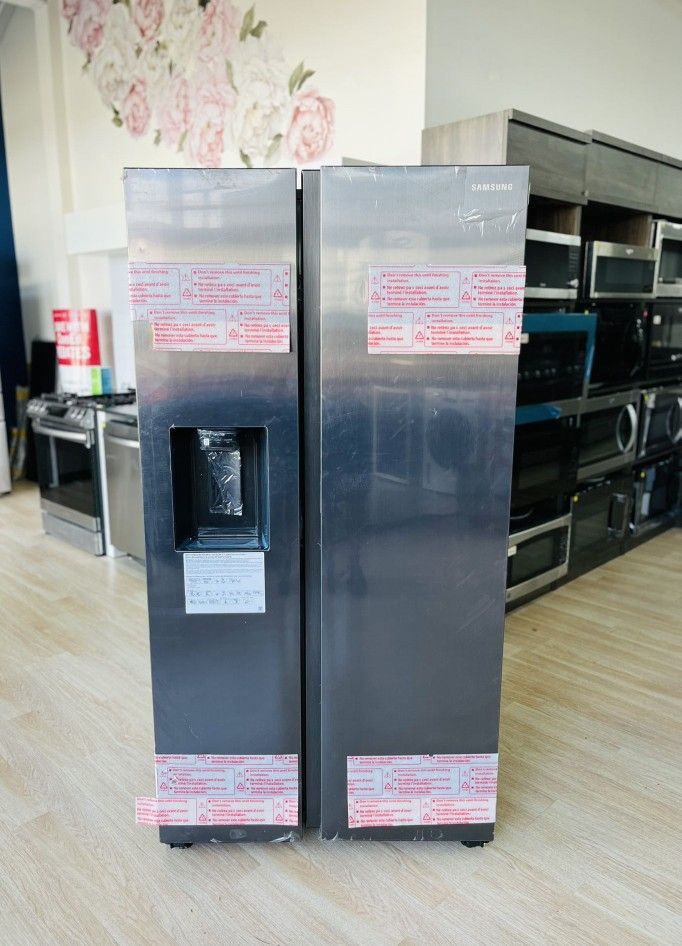 Samsung 27.4 Cu. Ft. Side by Side Refrigerator Black stainless steel Model:RS27TSG/AA