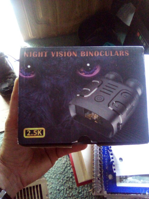 Night Vision  Binoculars 