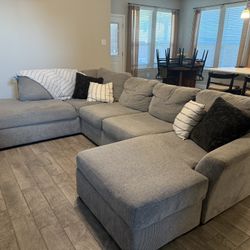 Sectional couch for sale 