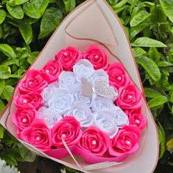 Pink And White Rose Bouquet 