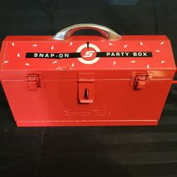 Snap On Party Box