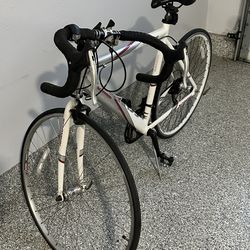 Schwinn Prelude Road Bike - Gently Used