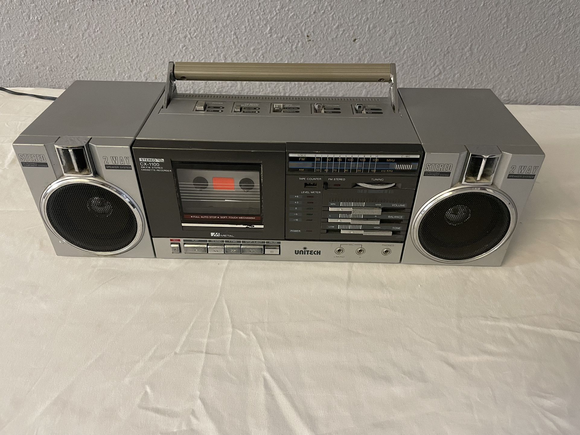Vintage Unitech CX-1100 Boombox FM/AM cassette stereo Recorder