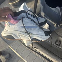 Dior B22 White With Pink 