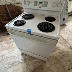 Stove And Fridge 