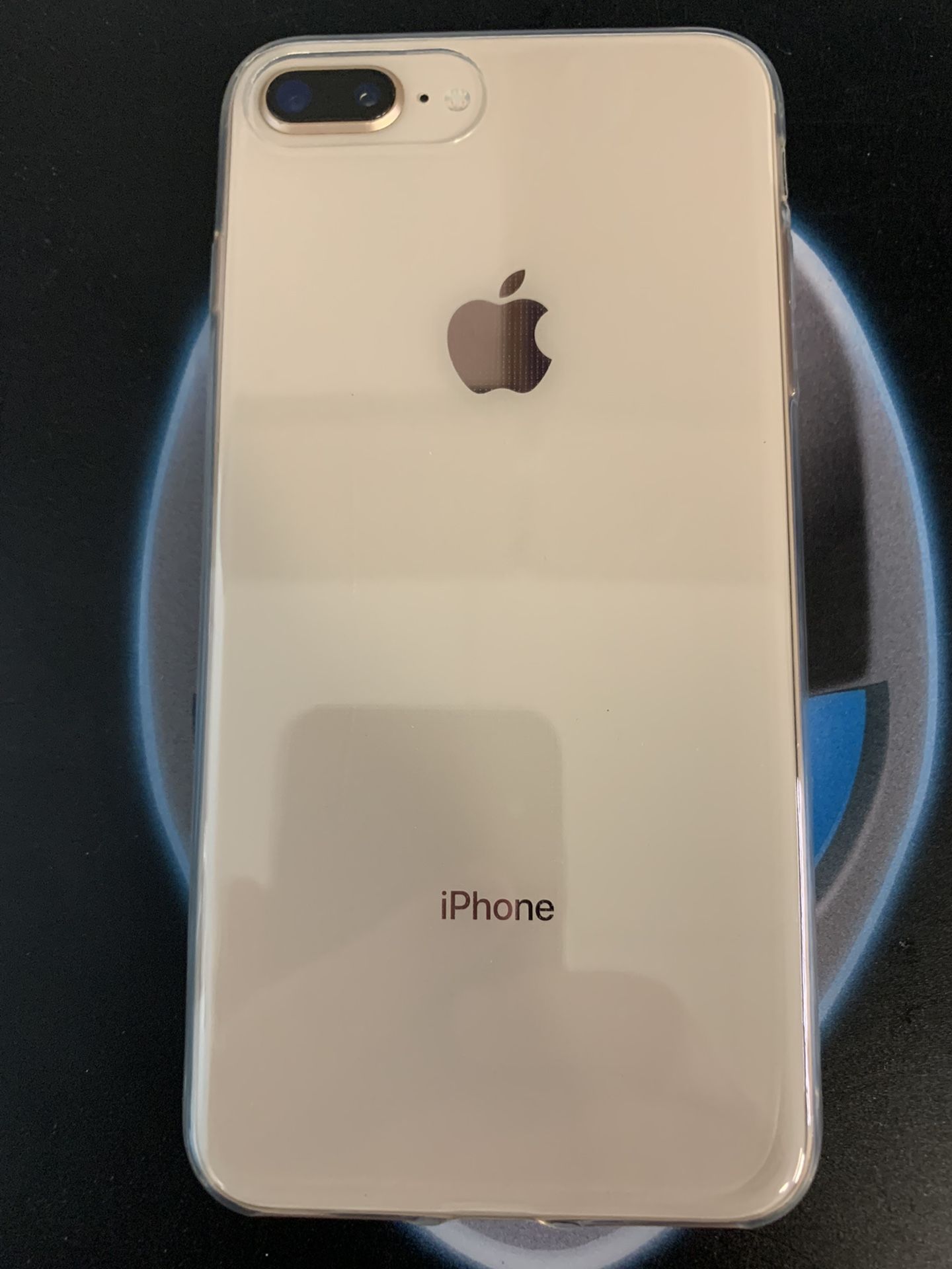 iPhone 8+ Gold 64GB $325