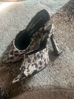 FashionNova heels